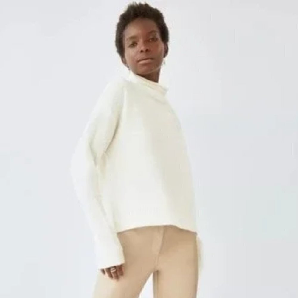 Aritzia Wilfred Cyprie Sweater Merino wool mockneck sweater Light Birch size S